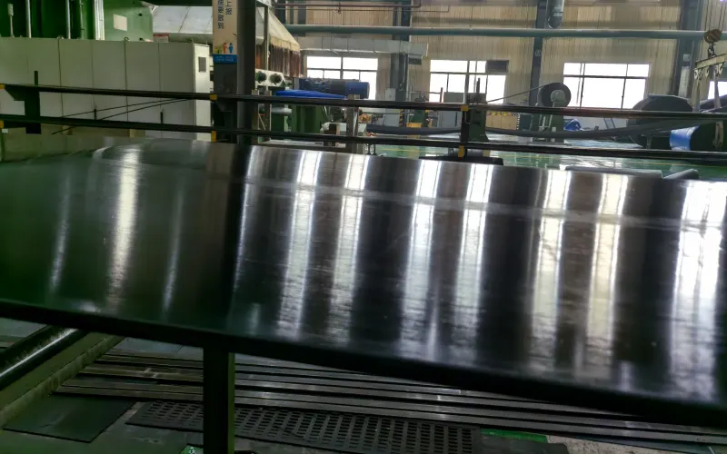 surface check after vulcanization