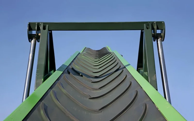 Imágenes de cintas transportadoras Chevron de 40°