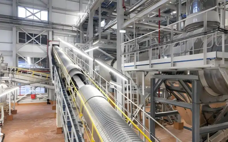 1.at a chemical plant Fertilizer Neoprene Rubber Conveyor Belt