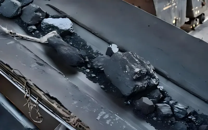 extreme environment damaged conveyor belt