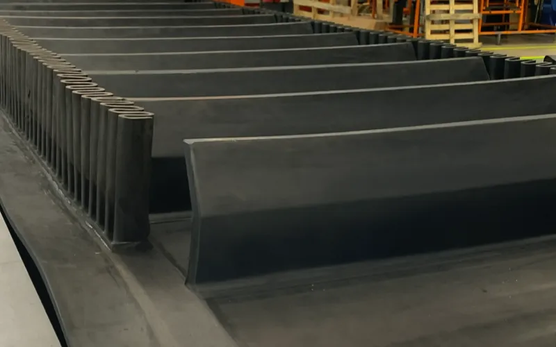 4.1 Rubber Corrugated Sidewall Conveyor Belt Cleated conveyor belt