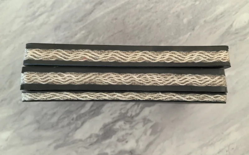 solid woven conveyor belt -9