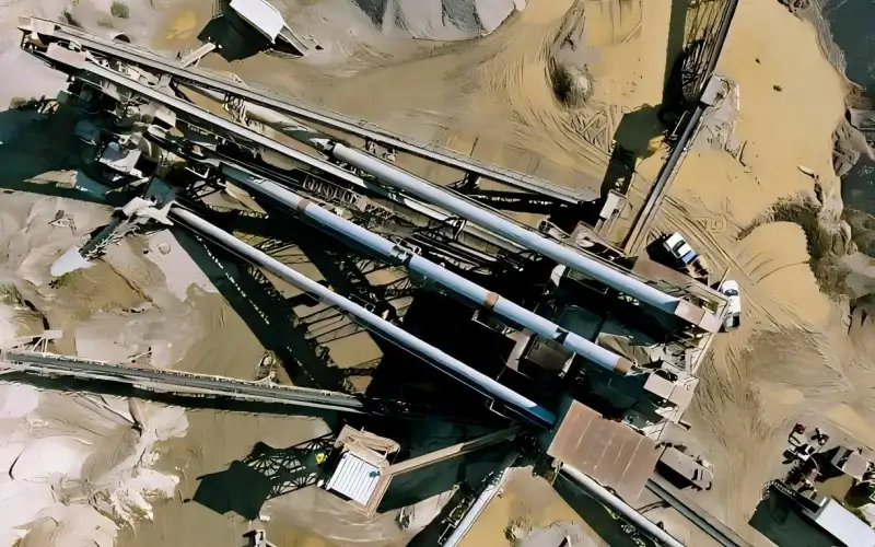 3. sand conveyor belt system view
