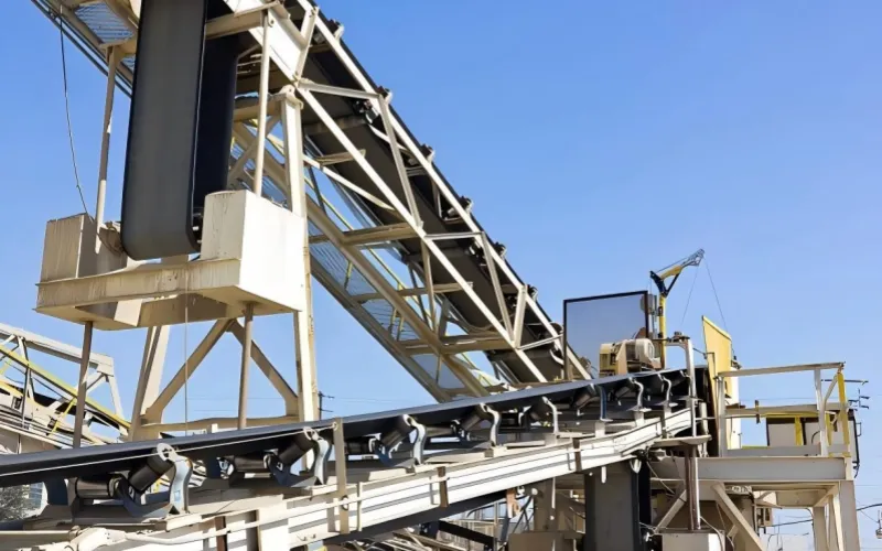 Cement plant conveyor belt