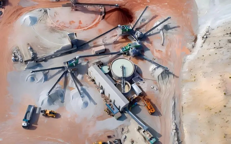 4.sand conveyor belt in quarry