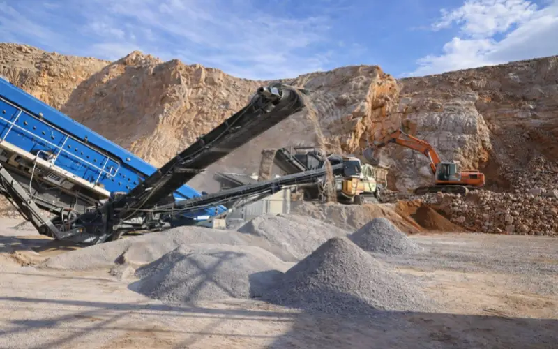 8. Gravel tailings treatment at quarries