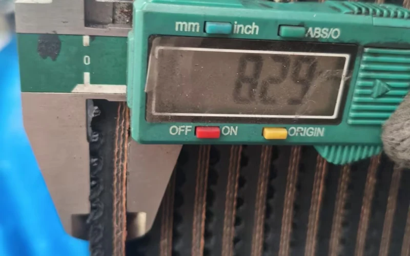 rough top conveyor belt thickness