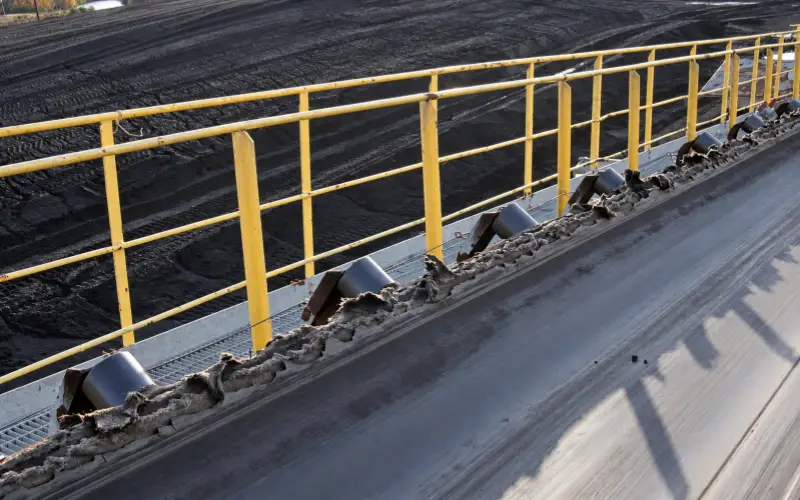 5. conveyor belt edge abrasion