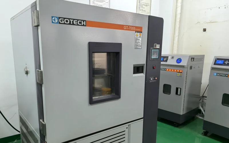 3.heat-aging-rubber-lab-test-conveyor-belt-800x500 (2)